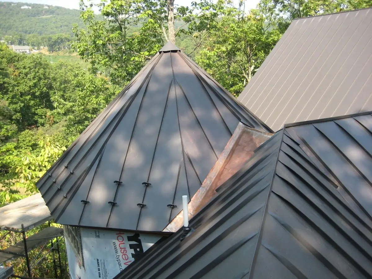 Professional Shingle Replacement & Repair by Craftsman Roofing in Gardnerville